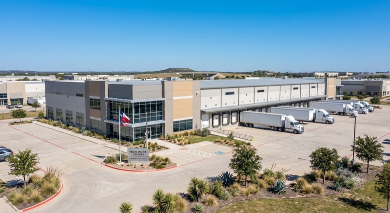 Warehouse, shop, and office facility building